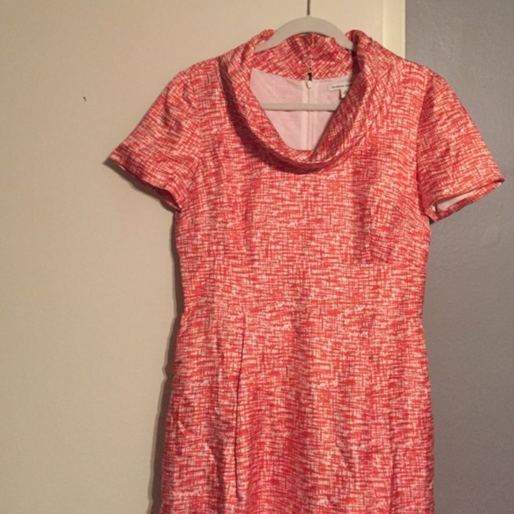 Banana Republic Vintage-Style 100% Silk Dress NWOT - Picture 2 of 3